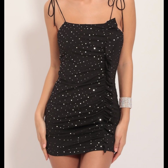 Lucy in the Sky- Joella Vertical Frill Dress - Picture 1 of 4